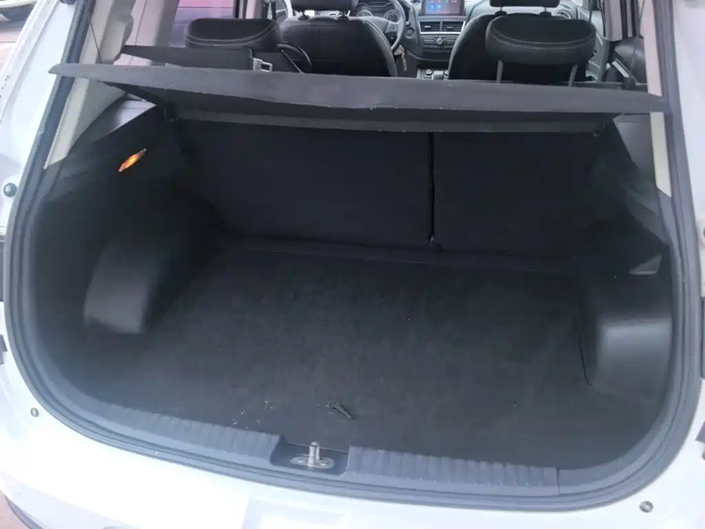 Besturn X40 2017 2017 1.6L Automatic Luxury