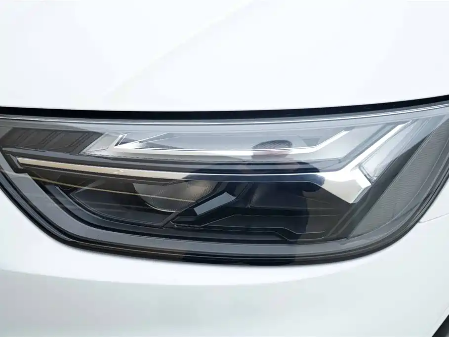 Audi Q5L 2022 45T Luxury Dynamic фото 14