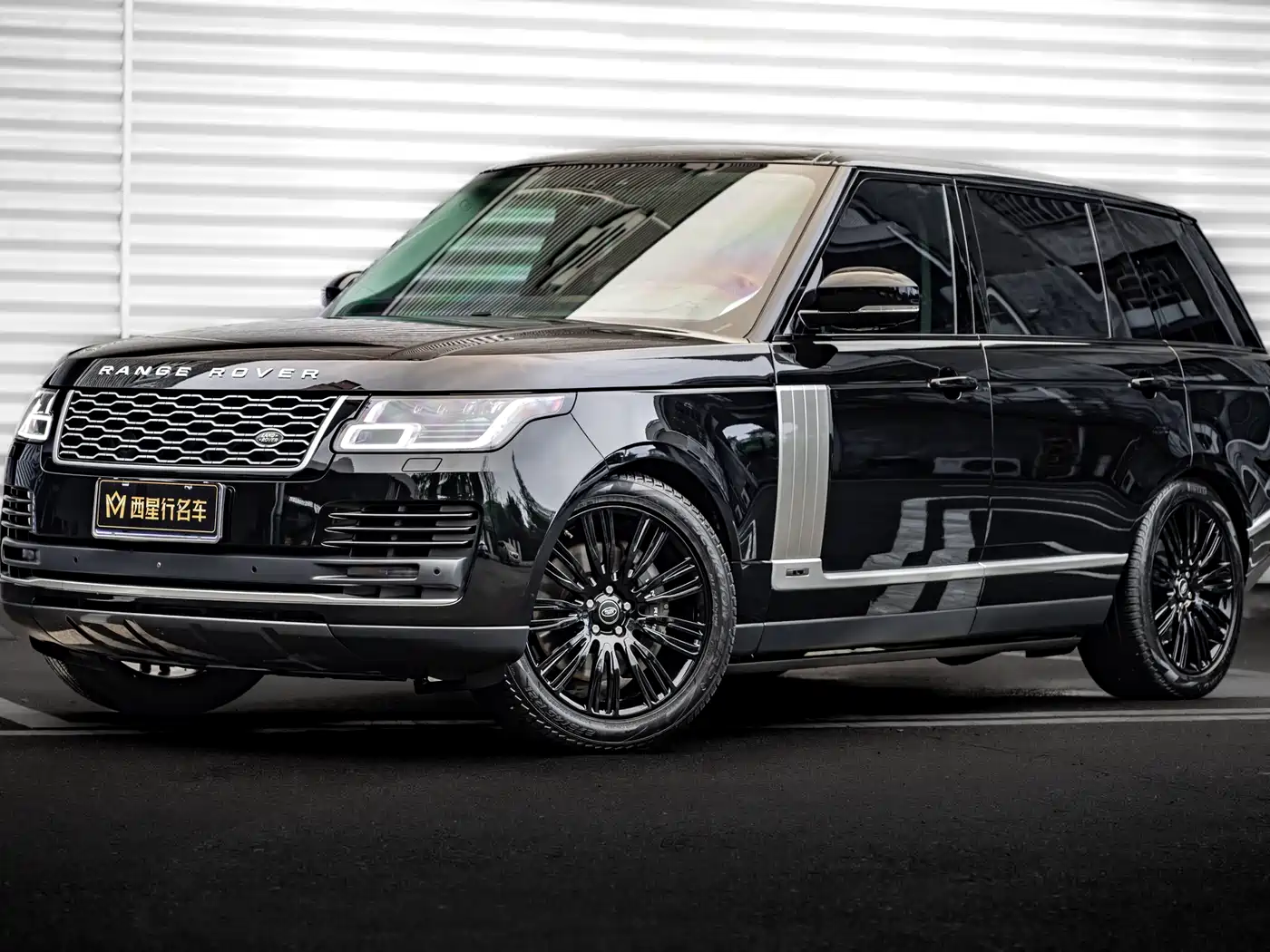 LAND ROVER RANGE ROVER