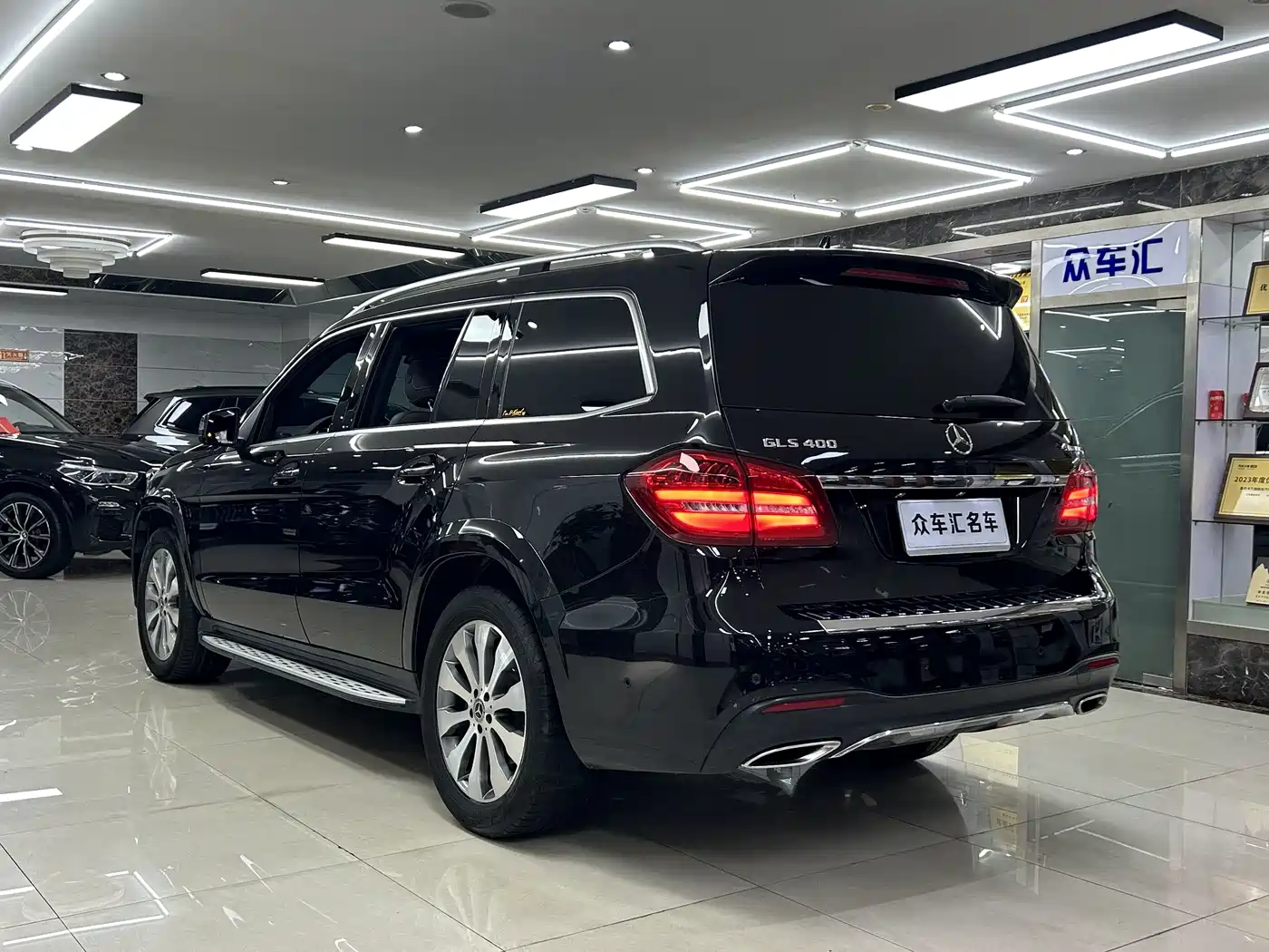 Mercedes-Benz GLS 2017 GLS 400 4MATIC Dynamic фото 4