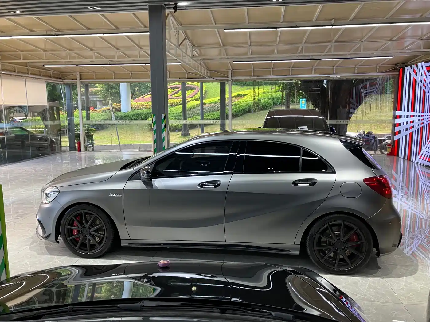 Mercedes-Benz A-Class AMG (Import) 2016 AMG A 45 4MATIC фото 3