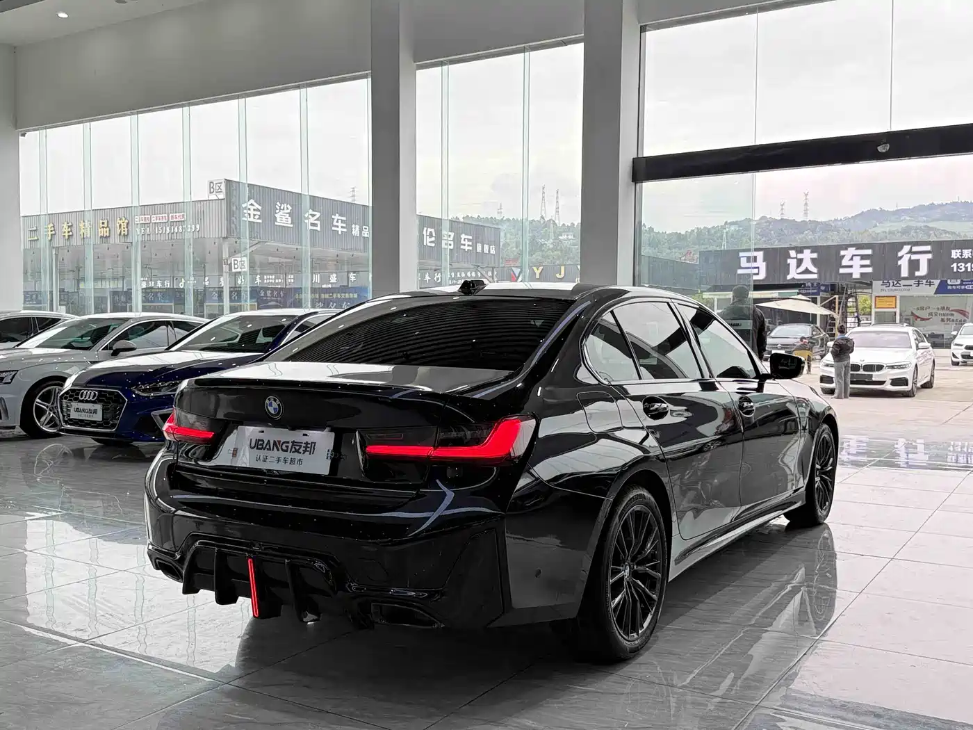 BMW 3 Series 2024 325Li M Sport Shadowline Package фото 4