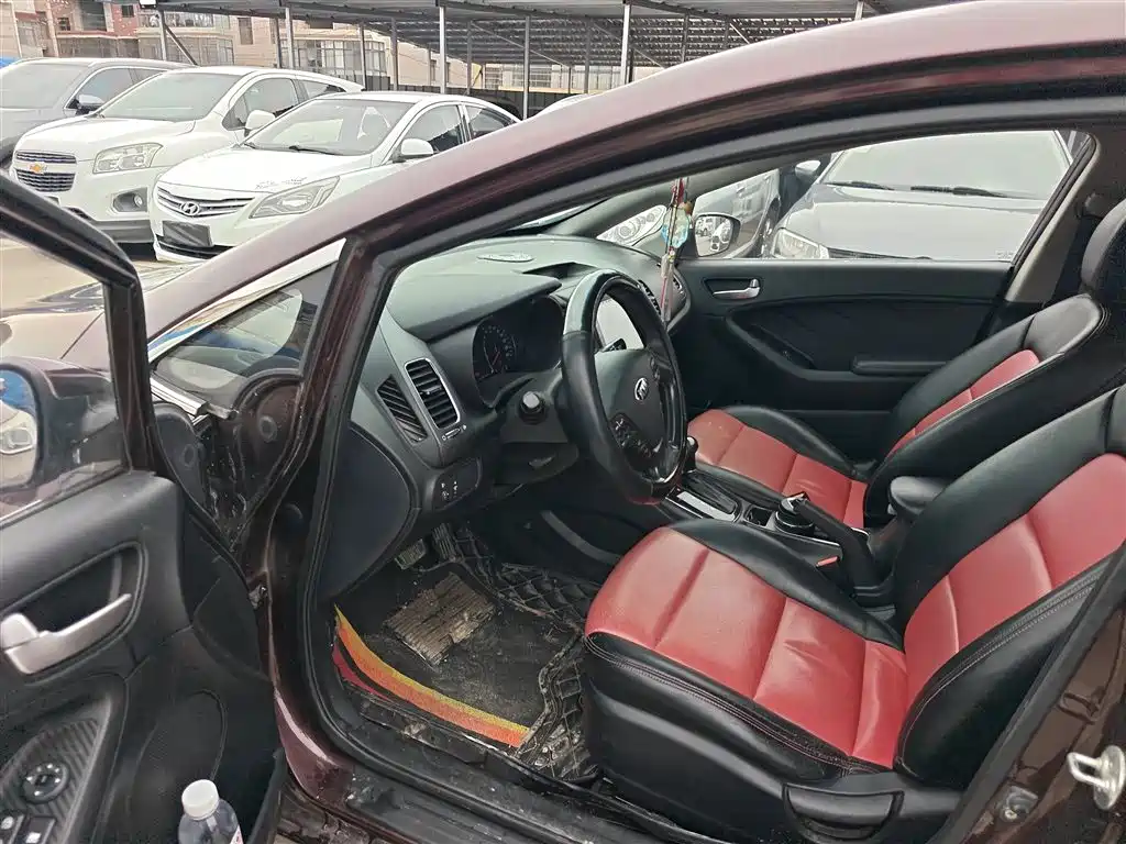 KIA K3