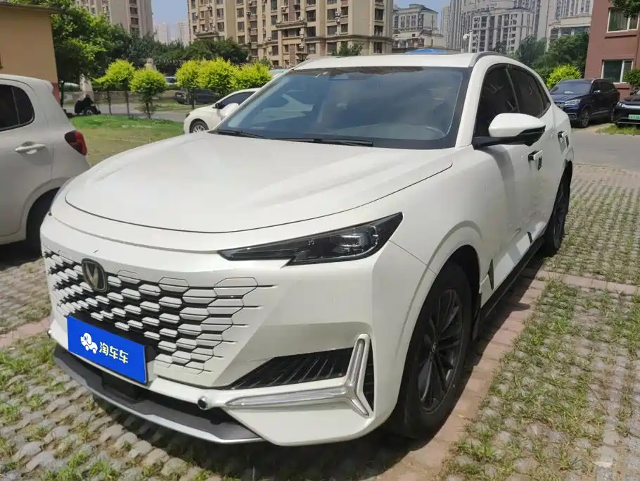 Changan UNI-K 2024 2024 2.0T FWD Premium