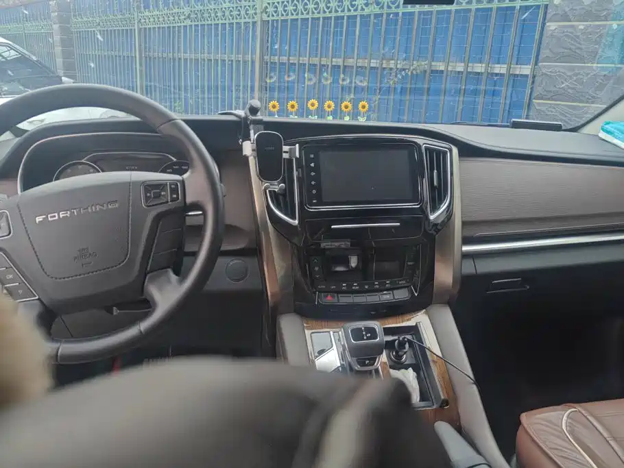 Dongfeng Fengxing Fengxing M7 2024 2022 Noble Series 2.0T Automatic Marquis Edition
