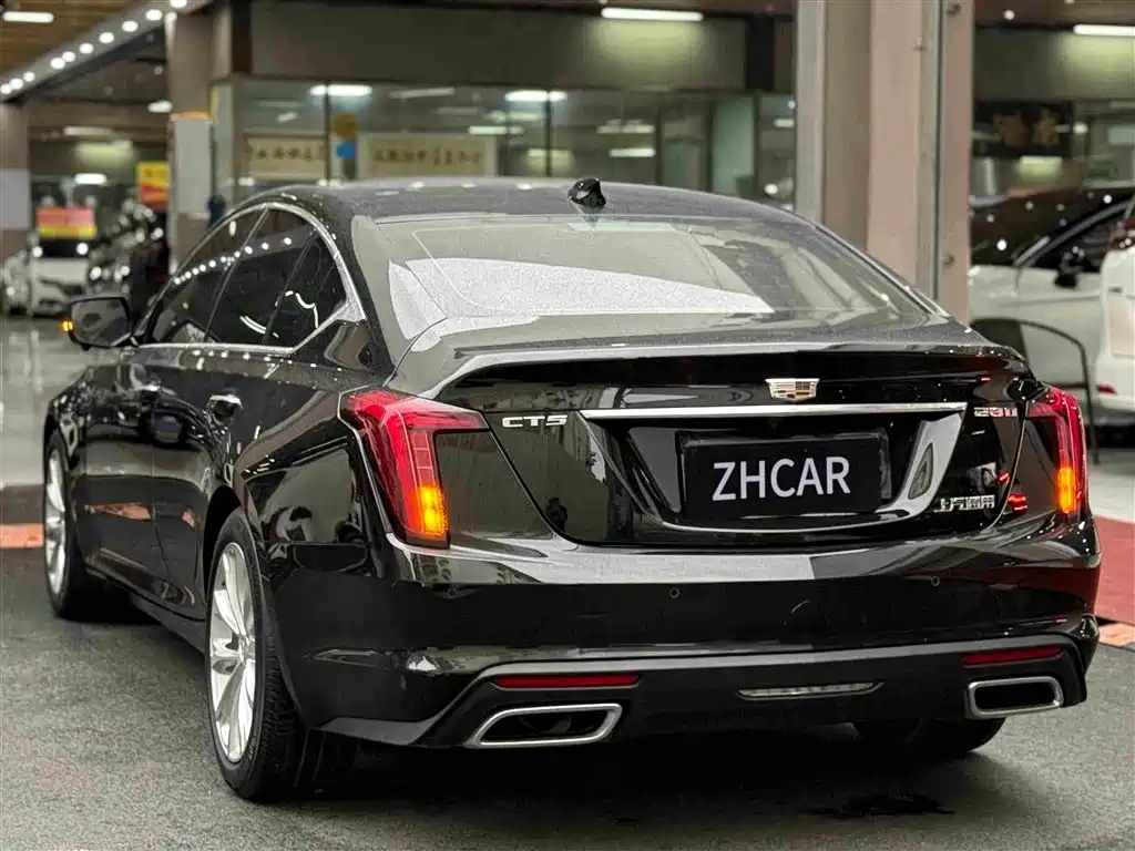 Фото 6 - Cadillac CT5
