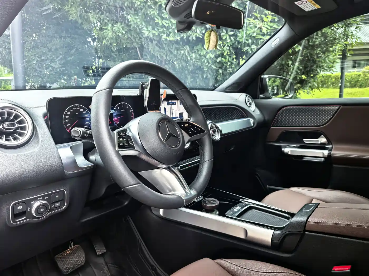 Mercedes-Benz GLB 2026 2025 GLB 220 Dynamic