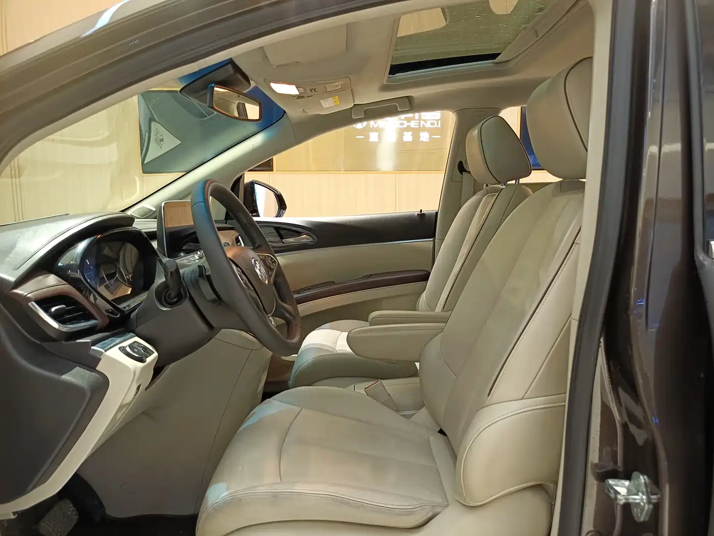 Buick GL8 2020 Model Land Business Class 652T Luxury фото 7
