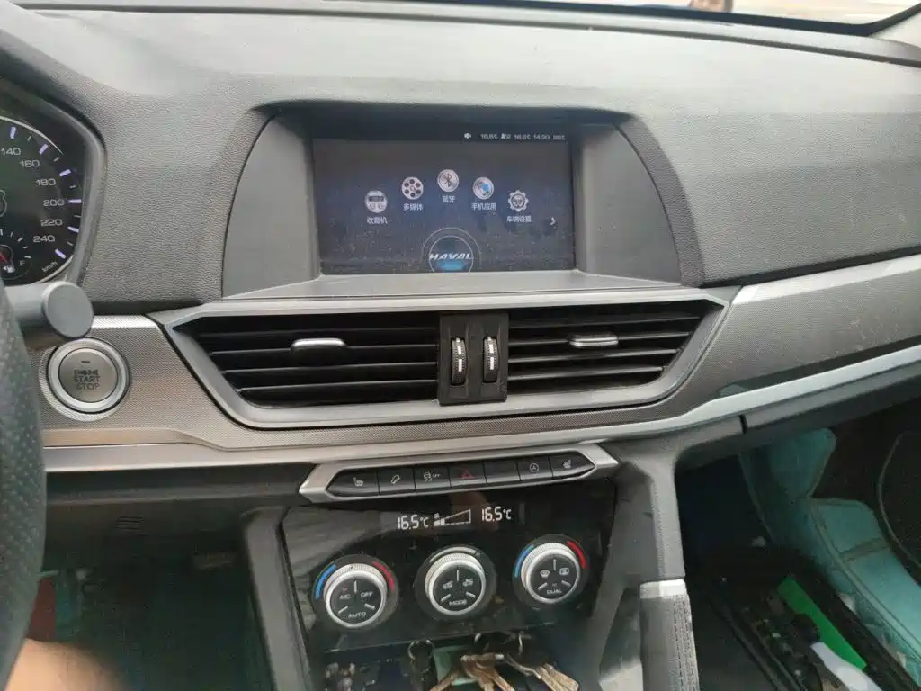 Фото 10 - Haval H6