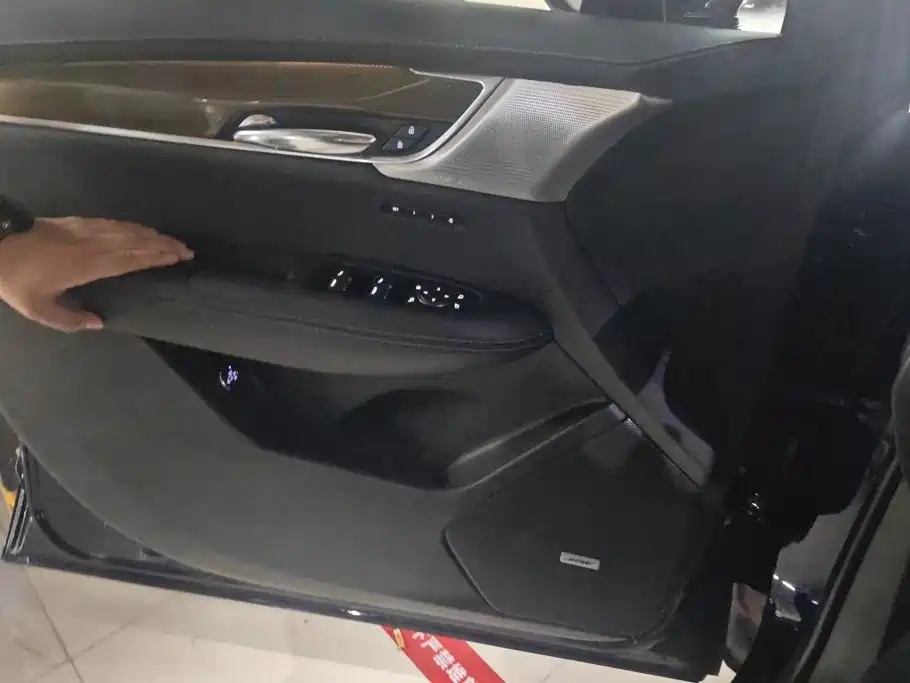 Cadillac XT6 2019 2020 28T 6-Seater AWD Platinum Sport Edition