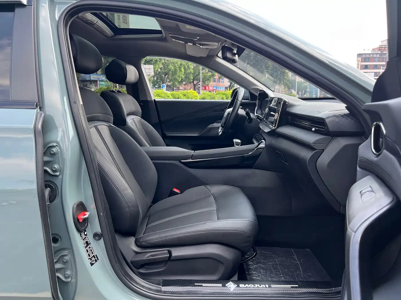Baojun Valli 2021 2021 1.5T Nagqu Starry Sky CVT Flagship Model