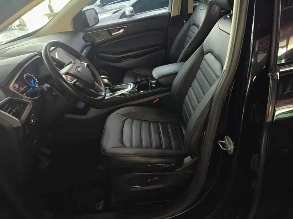 Ford Edge 2017 2017 EcoBoost 245 2WD Platinum 5-seater