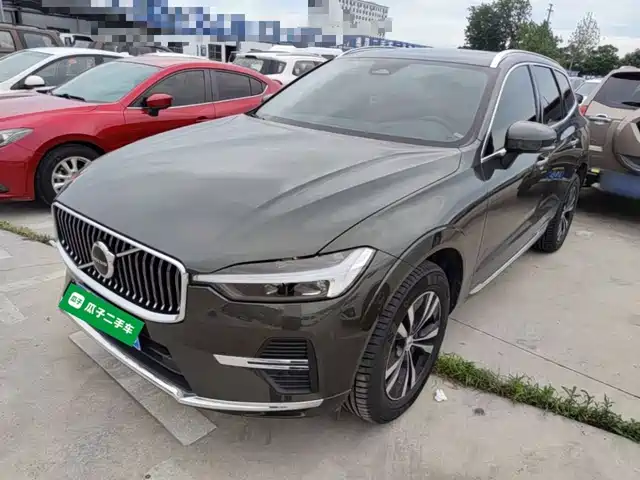 Volvo XC60 2022