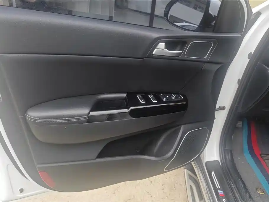 Kia KX5 2016 Model 1.6T Automatic 2WD Premium фото 7