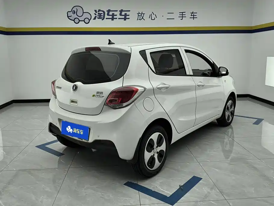 Changan Benben E-Star 2021 2021 National Edition Heartjoy LFP (31.86kWh)