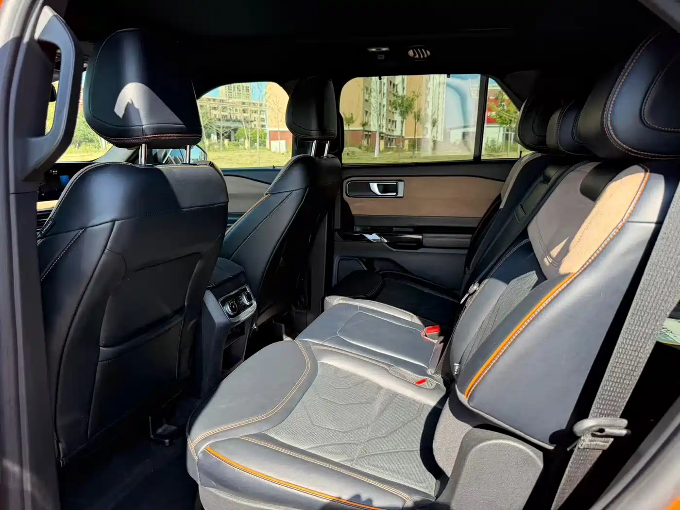 Ford Explorer 2025 2024 2.3T EcoBoost Kunlun Summit Edition 7-Seater