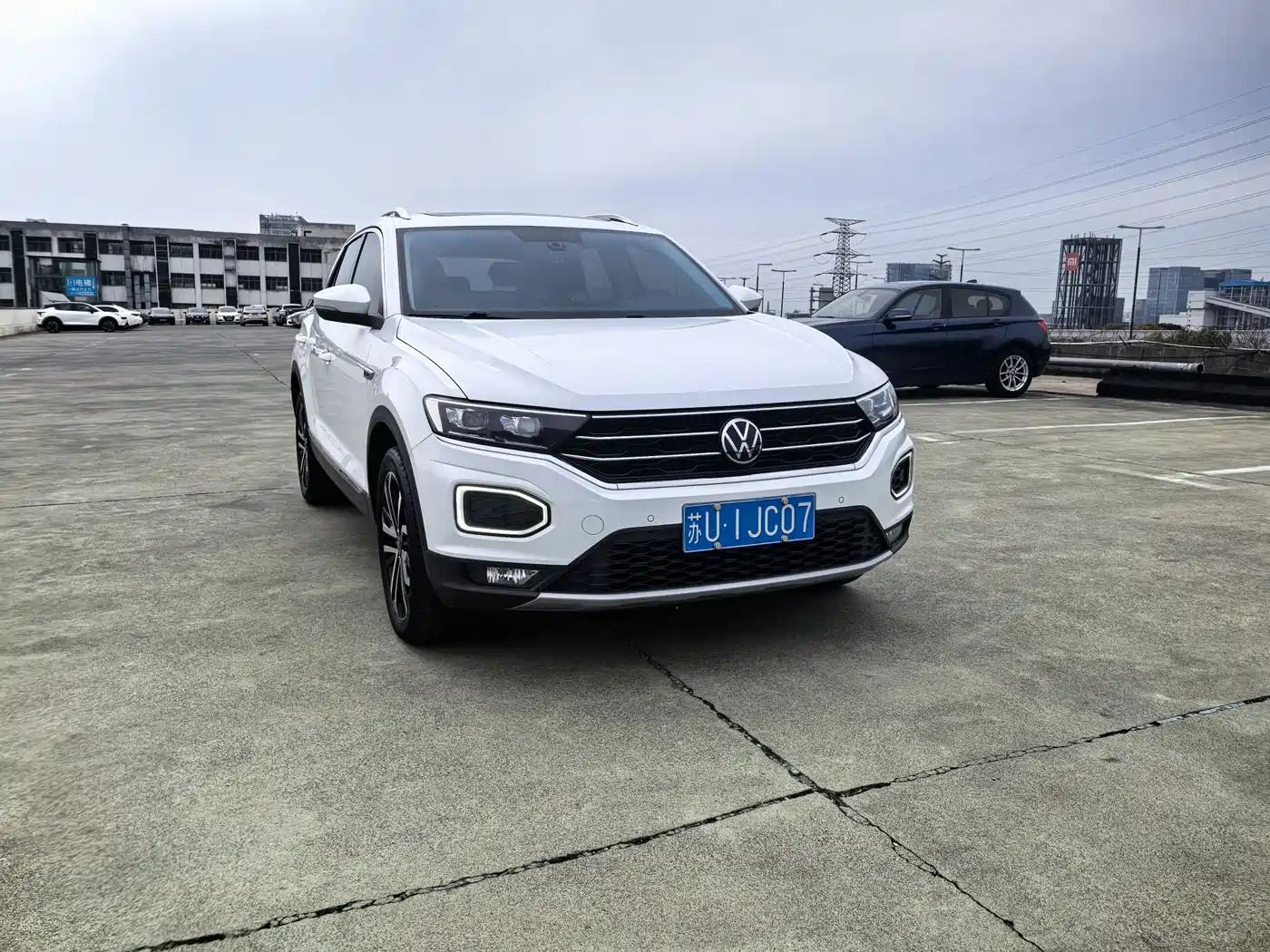 Volkswagen T-ROC 2022 280TSI DSG 2WD Comfort PLUS фото 3