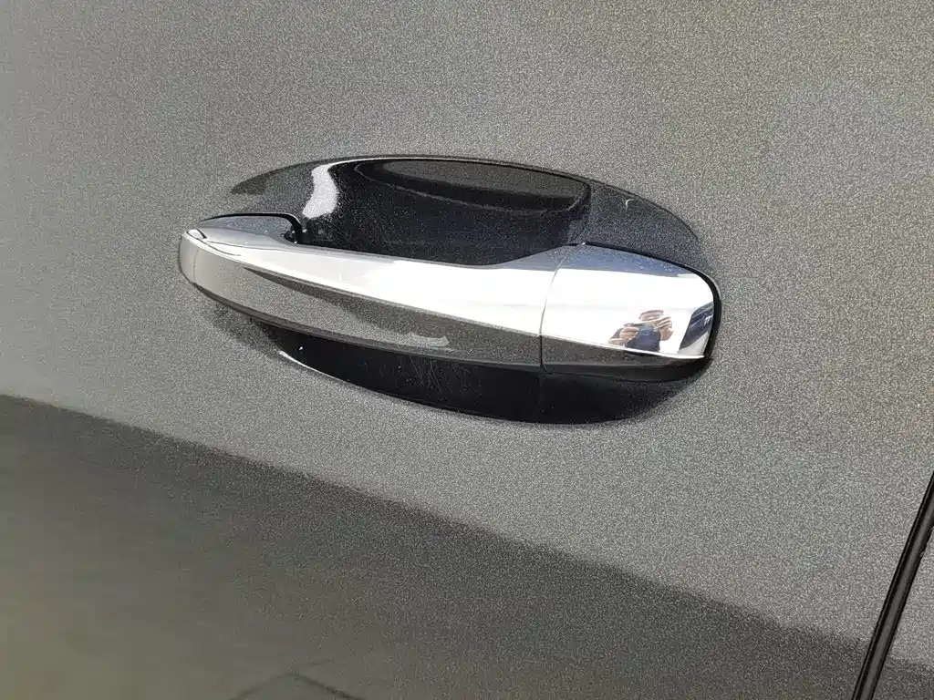Mercedes-Benz GLE, миниатюра 18