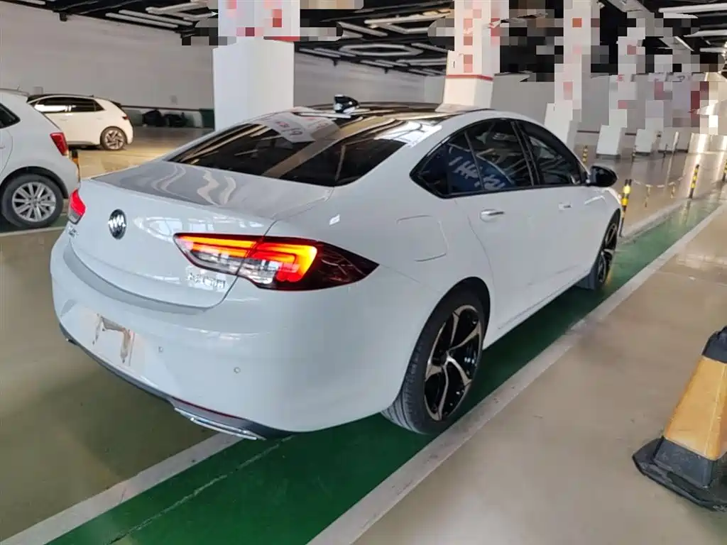 BUICK REGAL