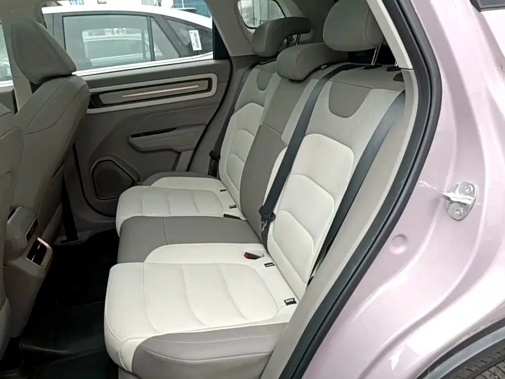Geely ICON 2025 2026 Chocolate 1.5TD Pure Edition