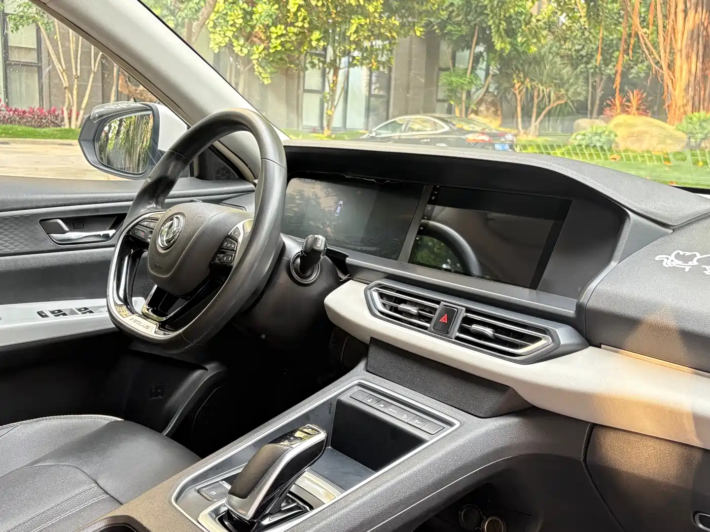Dongfeng Aeolus Dongfeng Fengshen E70 2023 2021 500 Premium Edition