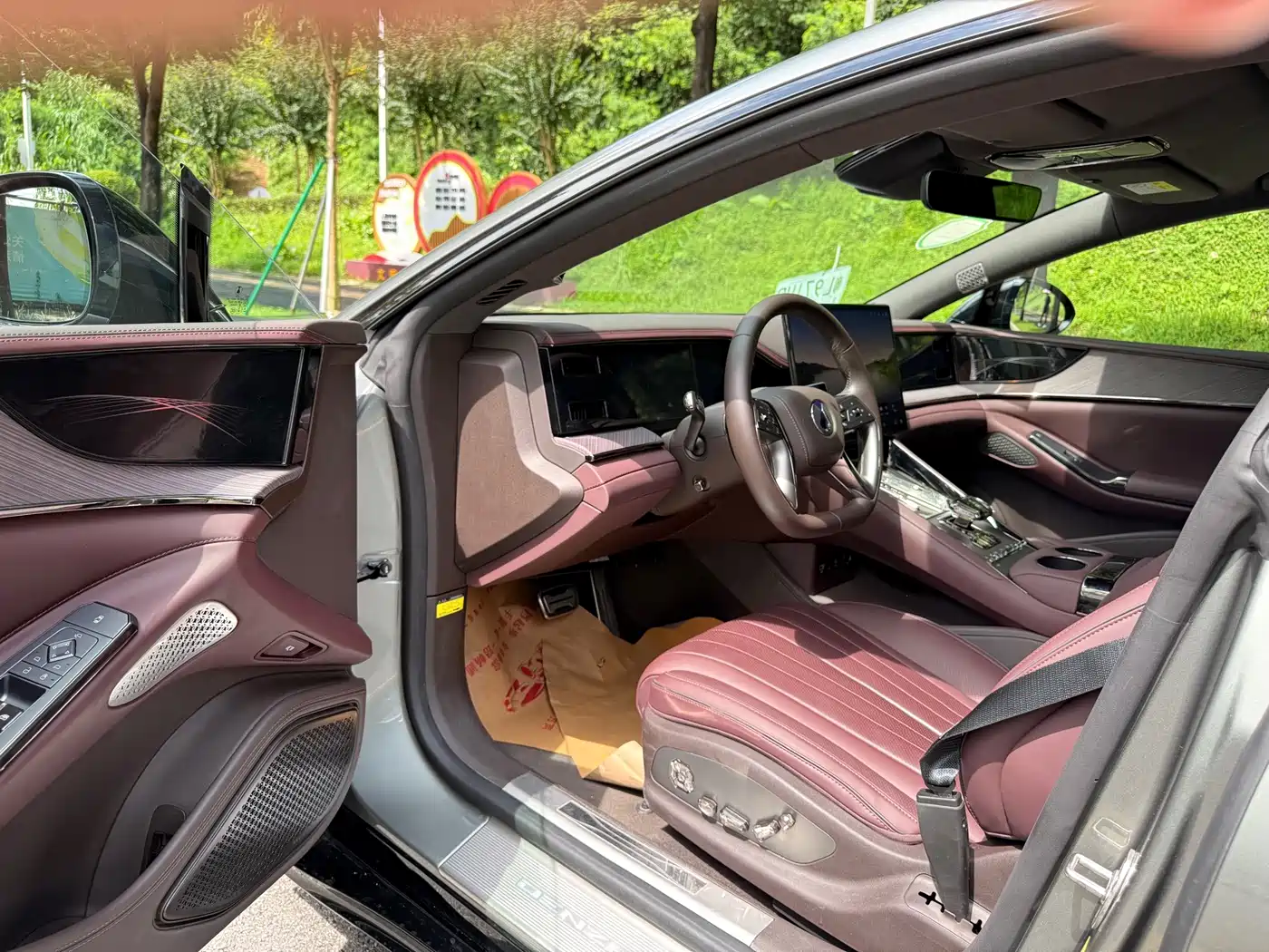 Denza Z9GT 2026 2024 Model 1100 AWD Pro Edition
