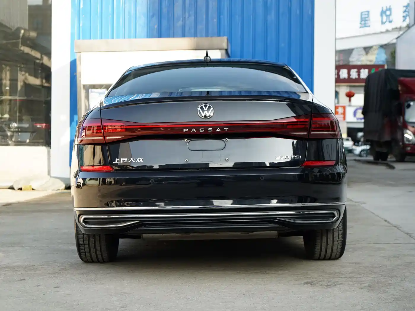 Volkswagen Passat 2024 330TSI Elite Edition фото 8