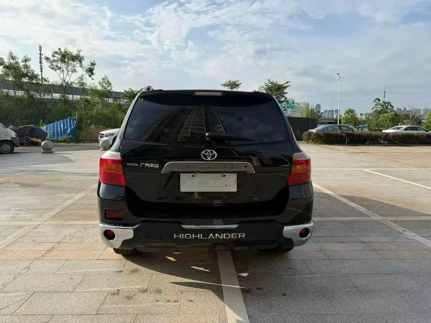 Toyota Highlander 2011 2011 2.7L 2WD 7-seat Luxury