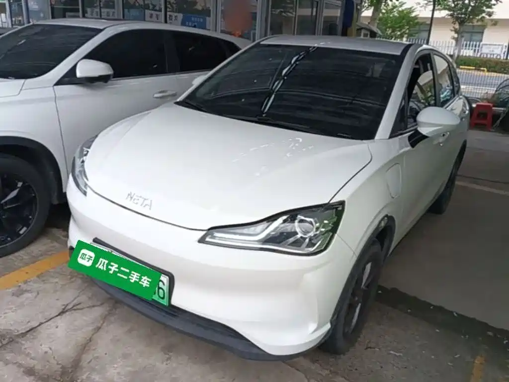 Nezha Auto Nezha V 2021 Standard Range Entertainment Upgrade
