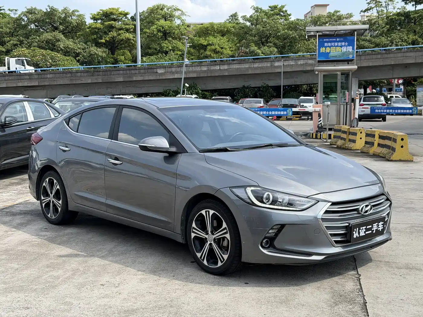 Hyundai Elantra 2018 1.4T DCT Dynamic·Vitality Model фото 3