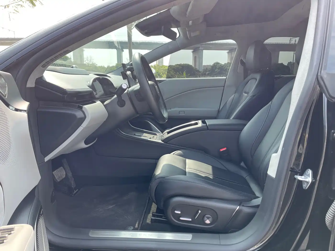 ZEEKR EXTREME KRYPTON 007