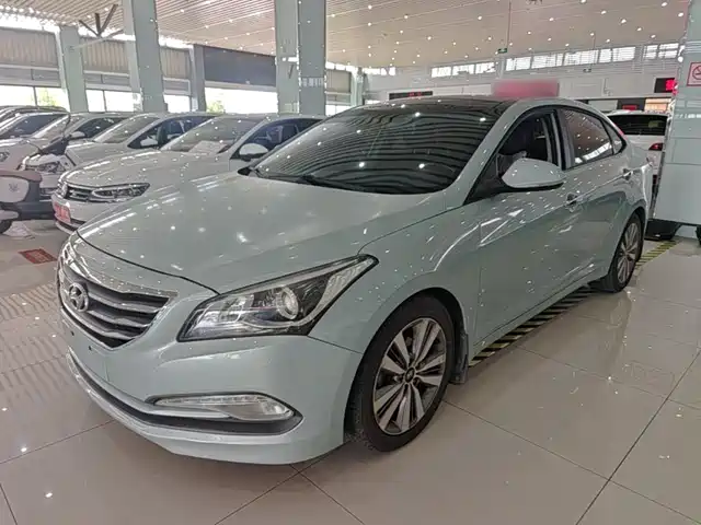  Hyundai Mistra 2014 1.8L Auto Premium DLX
