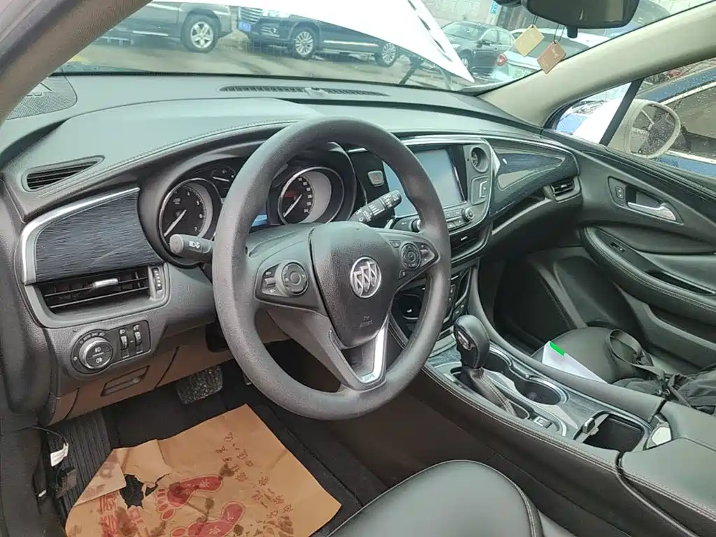 Фото 11 - Buick Envision Plus