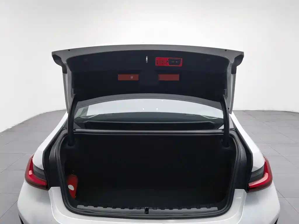 BMW 3 Series, миниатюра 16