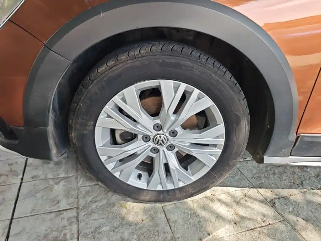 Volkswagen C-TREK 2018 2018 230TSI DSG Comfort