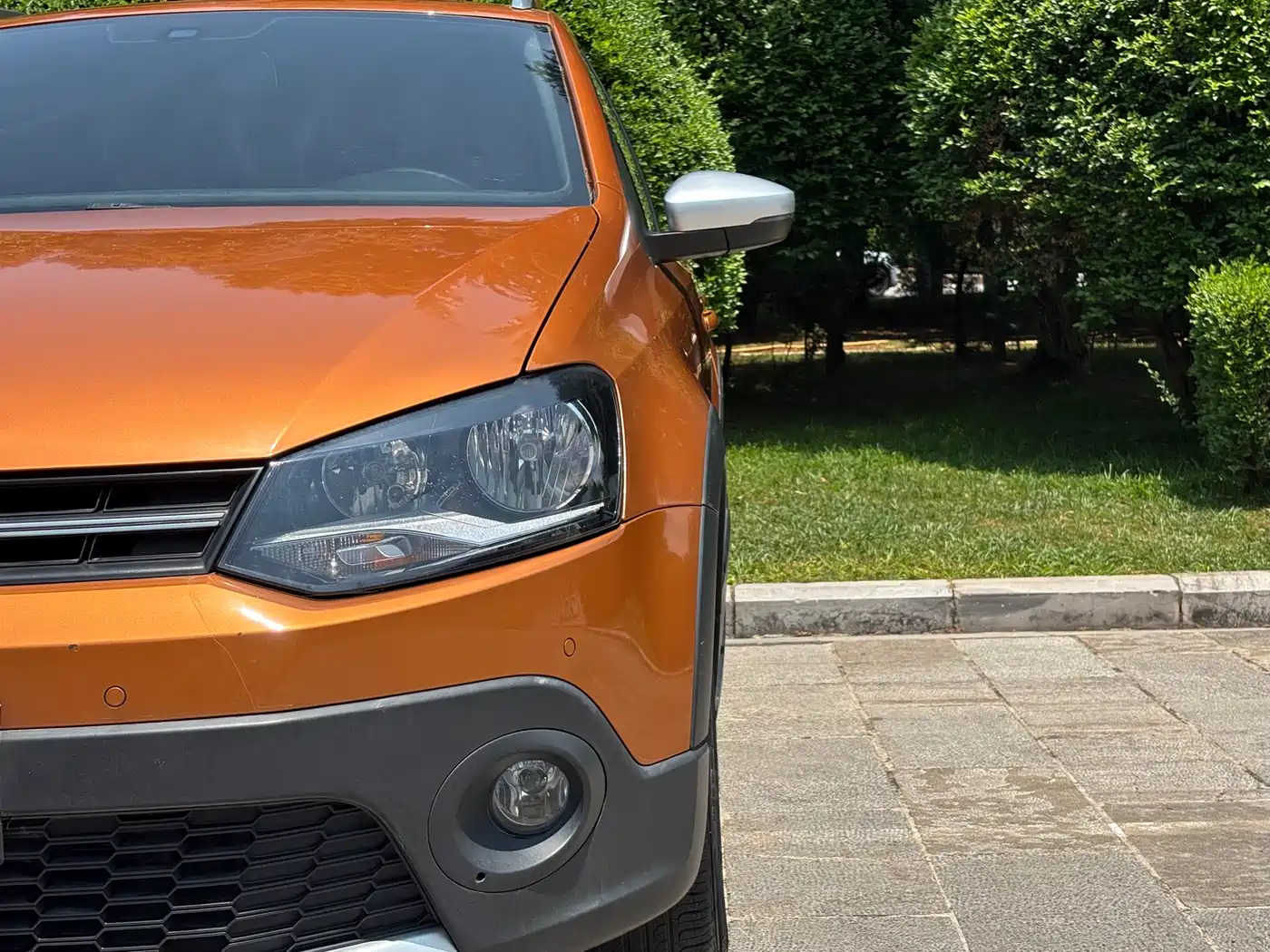 Volkswagen Polo 2018 1.5L Cross Polo Auto фото 4