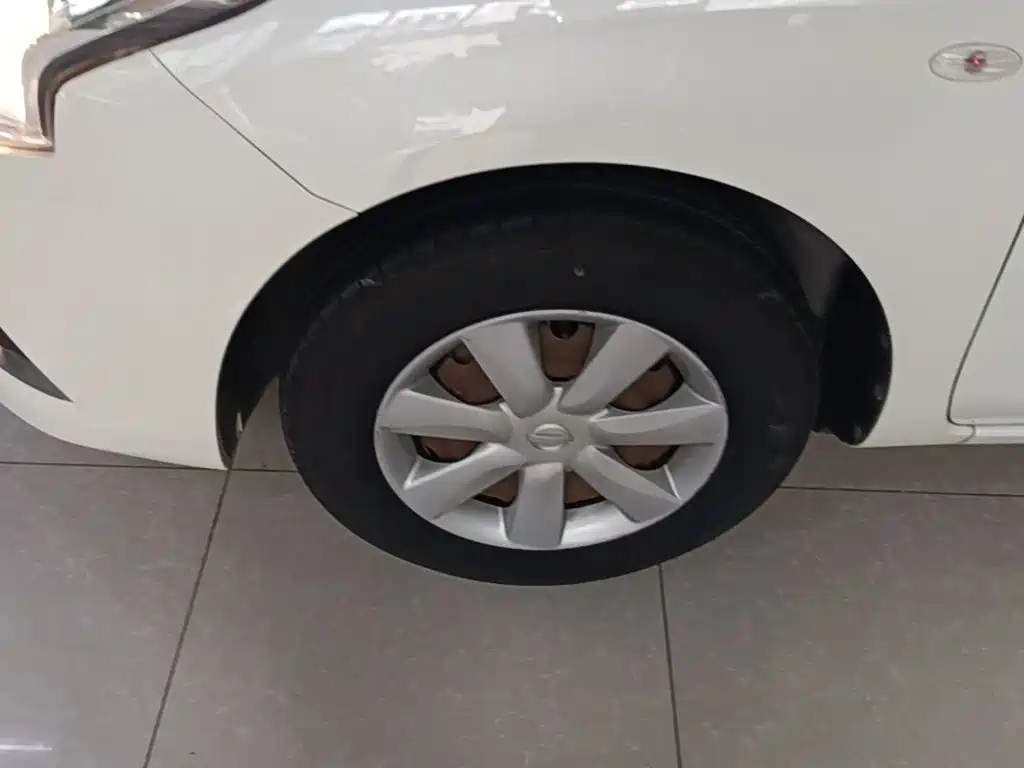 Nissan Sunny 2016 2015 1.5XE CVT Master Edition