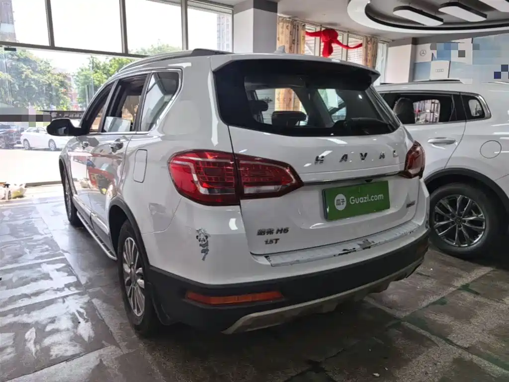 Haval H6 2015 Sport 1.5T Automatic 2WD Luxury фото 5