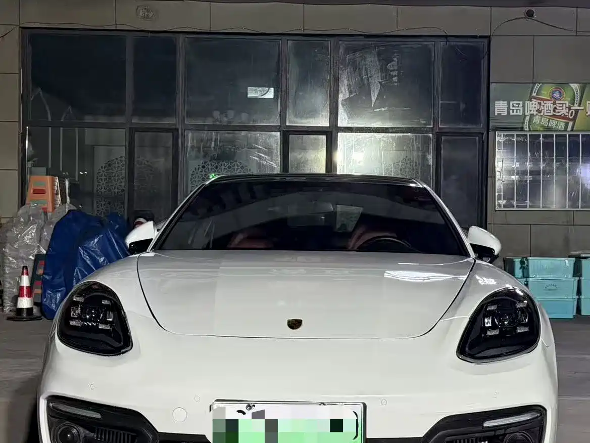 Porsche Panamera New Energy