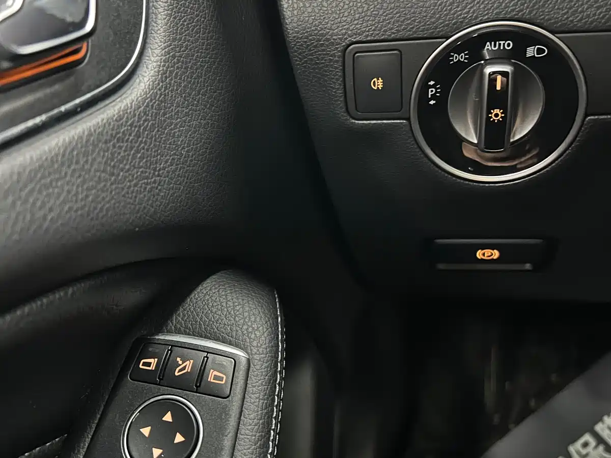 Mercedes-Benz B-Class 2017 B 200 Luxury фото 8