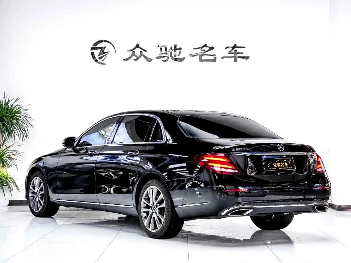 Mercedes-Benz E-Class 2018 Facelift E 200 L 4MATIC фото 12