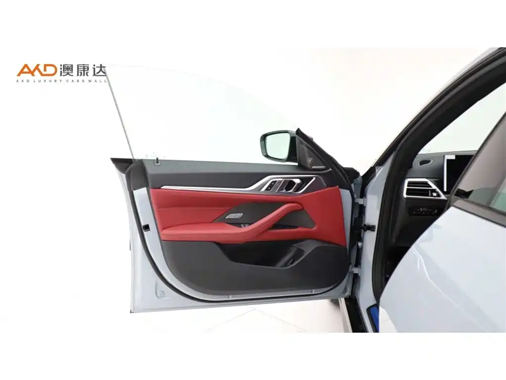 BMW 4 Series 2024 430i Gran Coupe M Sport Shadowline Package фото 10