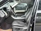 Photo 20 - Land Rover Range Rover Sport