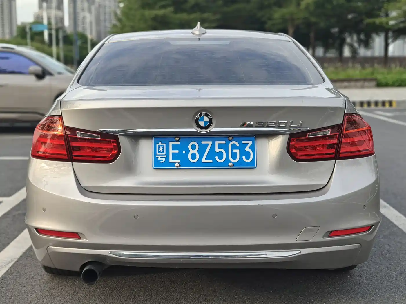 BMW 3 Series 2014 320Li Fashion фото 11