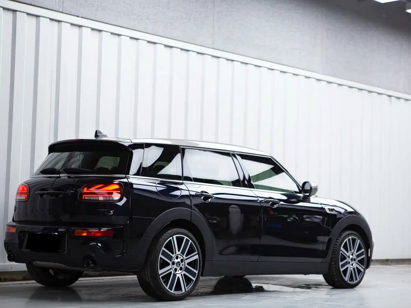 MINI CLUBMAN 2023 2023 2.0T COOPER S Connoisseur