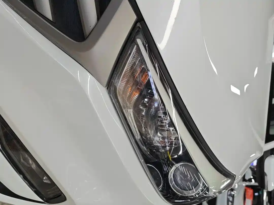 Hyundai Tucson 2018 1.6T DCT 2WD 15th Anniversary Special Edition фото 11