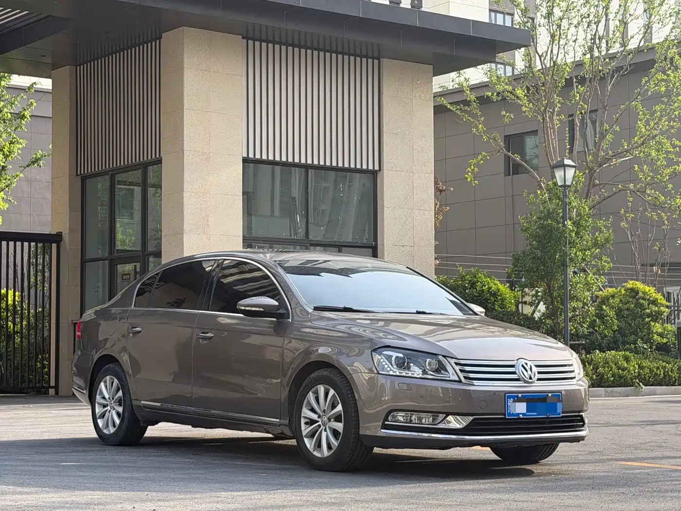 Volkswagen Magotan 2012 1.8TSI Luxury фото 3