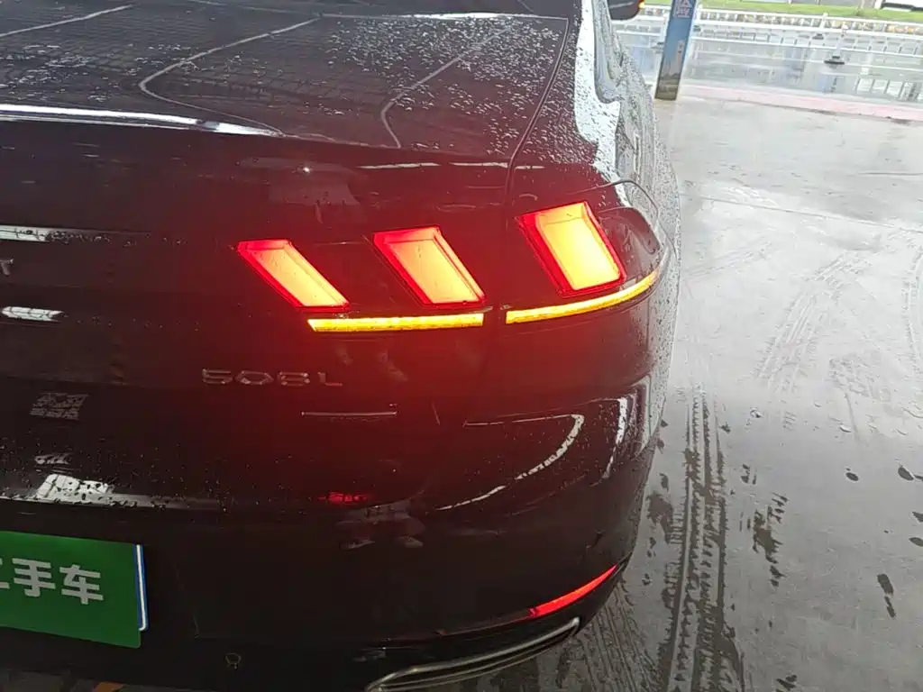Фото 8 - Peugeot 508