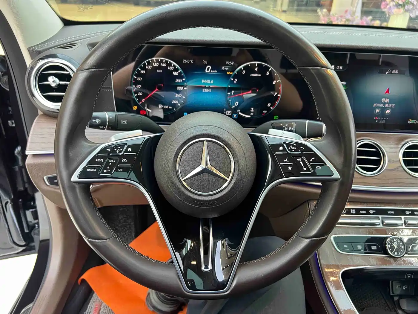 MERCEDES-BENZ E-CLASS