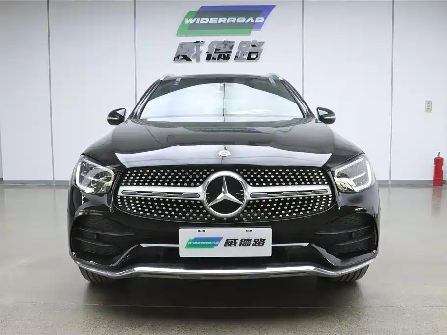 Mercedes-Benz GLC 2020 GLC 300 L 4MATIC Dynamic фото 2